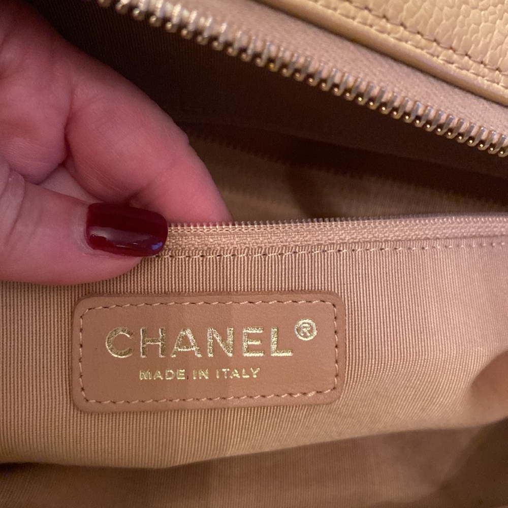 Authentic Chanel bowler bag - Picture 6 of 16